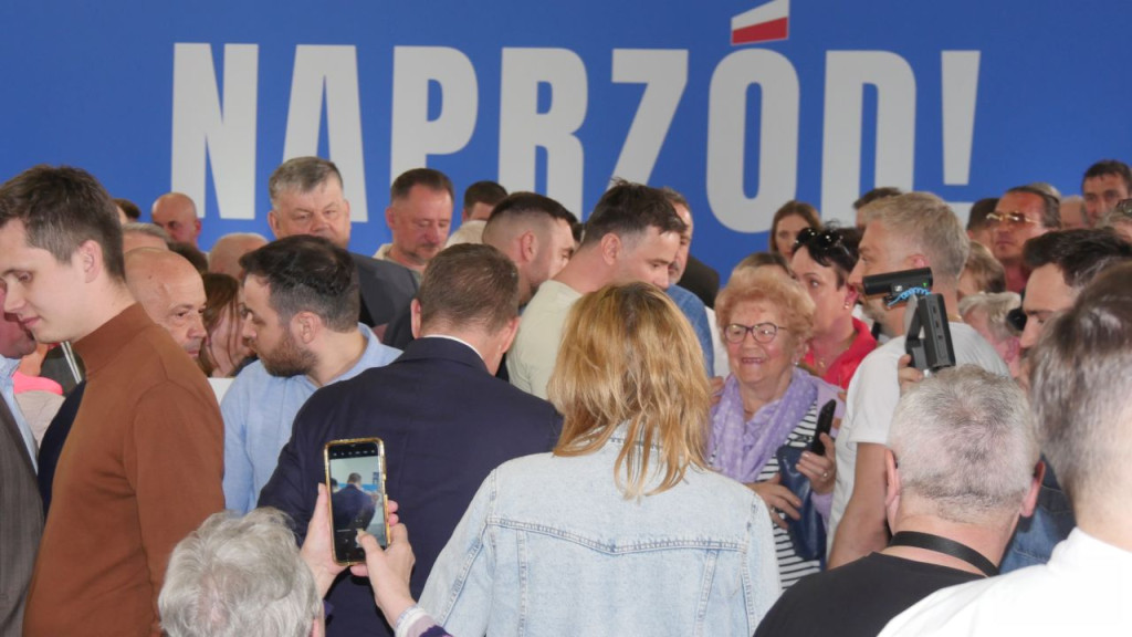 Rafał Trzaskowski w Końskich. Zobaczcie relację zza kulis i ze spotkania! [wideo, zdjęcia]