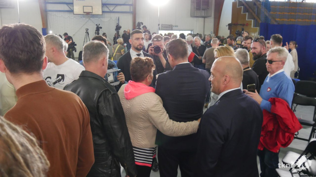 Rafał Trzaskowski w Końskich. Zobaczcie relację zza kulis i ze spotkania! [wideo, zdjęcia]