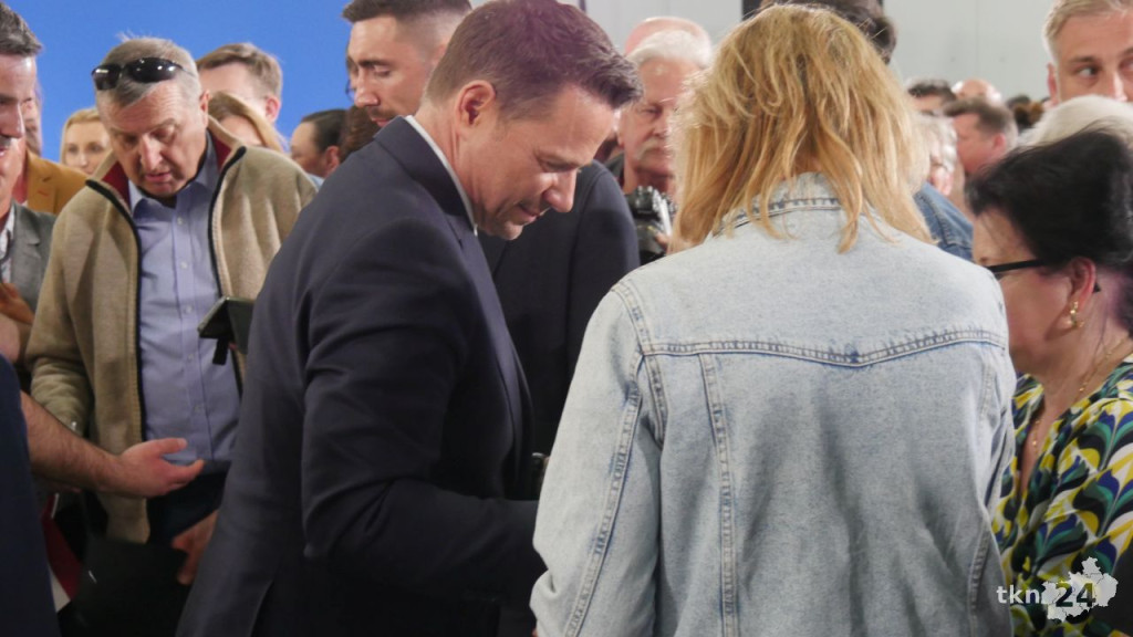 Rafał Trzaskowski w Końskich. Zobaczcie relację zza kulis i ze spotkania! [wideo, zdjęcia]
