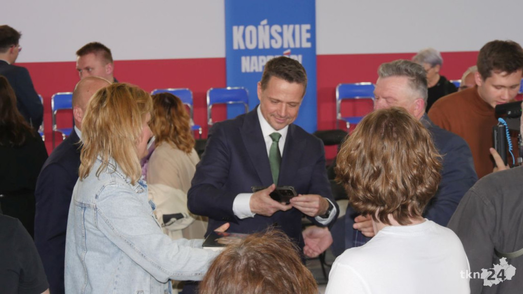 Rafał Trzaskowski w Końskich. Zobaczcie relację zza kulis i ze spotkania! [wideo, zdjęcia]
