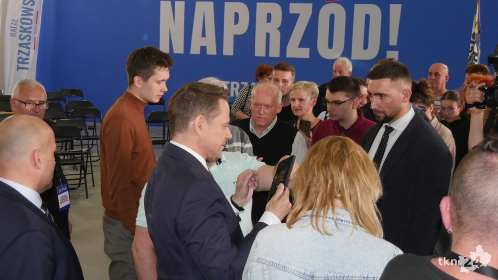 Rafał Trzaskowski w Końskich. Zobaczcie relację zza kulis i ze spotkania! [wideo, zdjęcia]