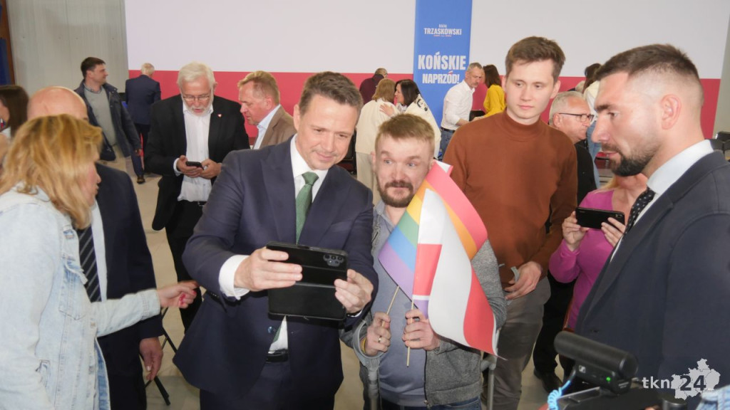 Rafał Trzaskowski w Końskich. Zobaczcie relację zza kulis i ze spotkania! [wideo, zdjęcia]