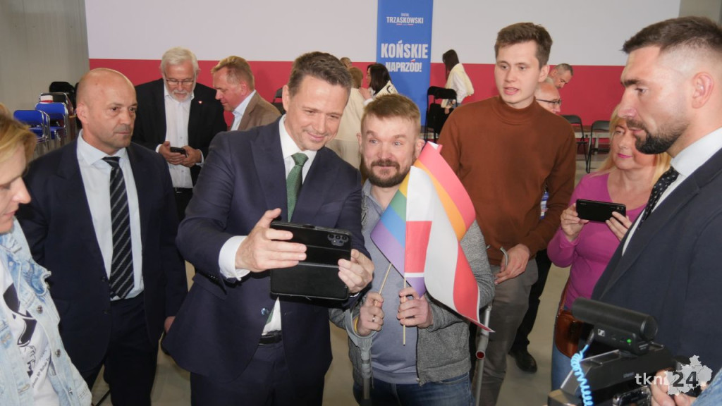 Rafał Trzaskowski w Końskich. Zobaczcie relację zza kulis i ze spotkania! [wideo, zdjęcia]