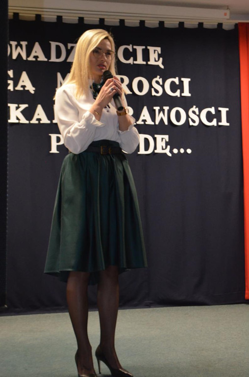 I LO w Końskich uczciło pamięć ks. Marcelego Prawicy [zdjęcia]