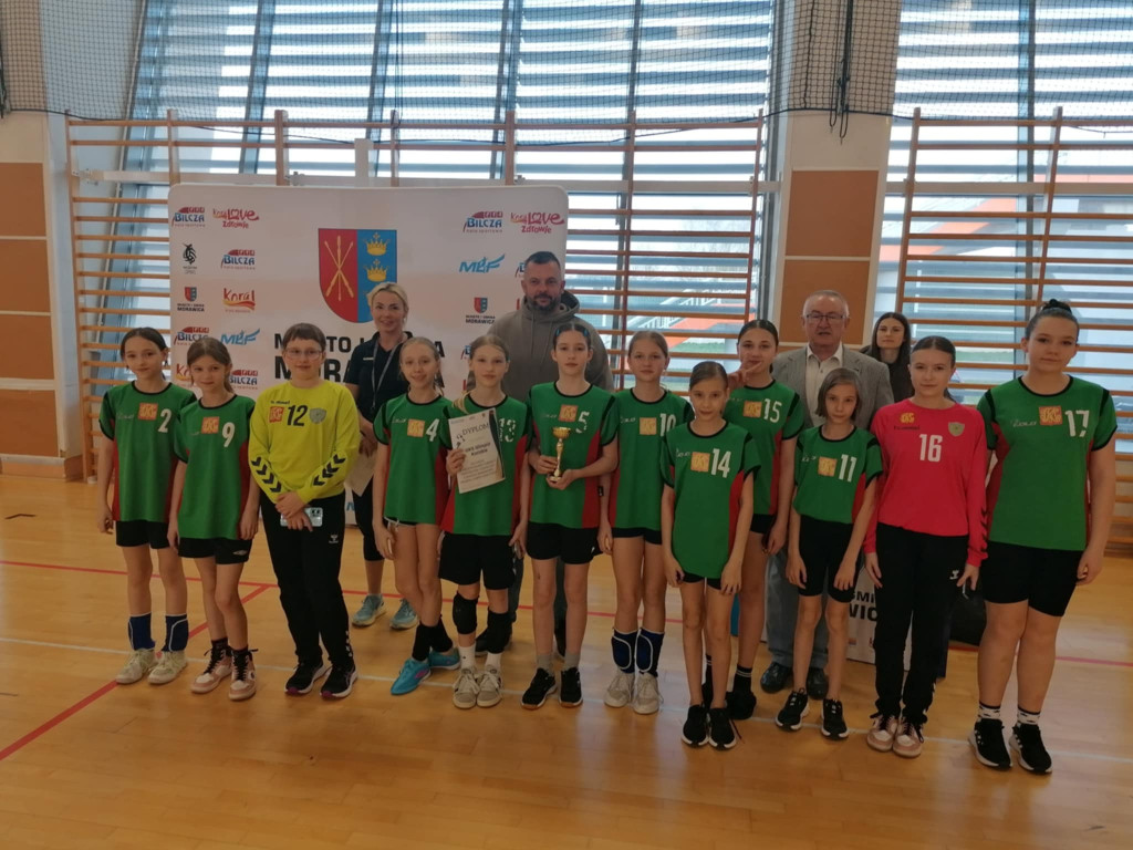 Dziewczęta z Olimpii Końskie z piątym miejscem w Wojewódzkim Turnieju w Bilczy [zdjęcia]