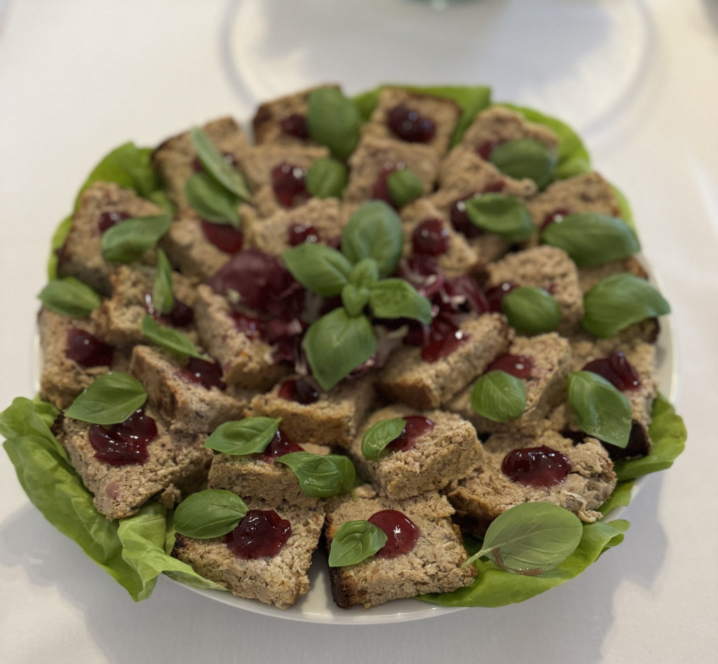 Zamów wielkanocny catering z Hotelu Akwamaryn w Sielpi