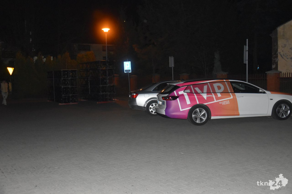 Końskie szykują się na debatę prezydencką. Trwają przygotowania w hali przy ul. Stoińskiego [zdjęcia]