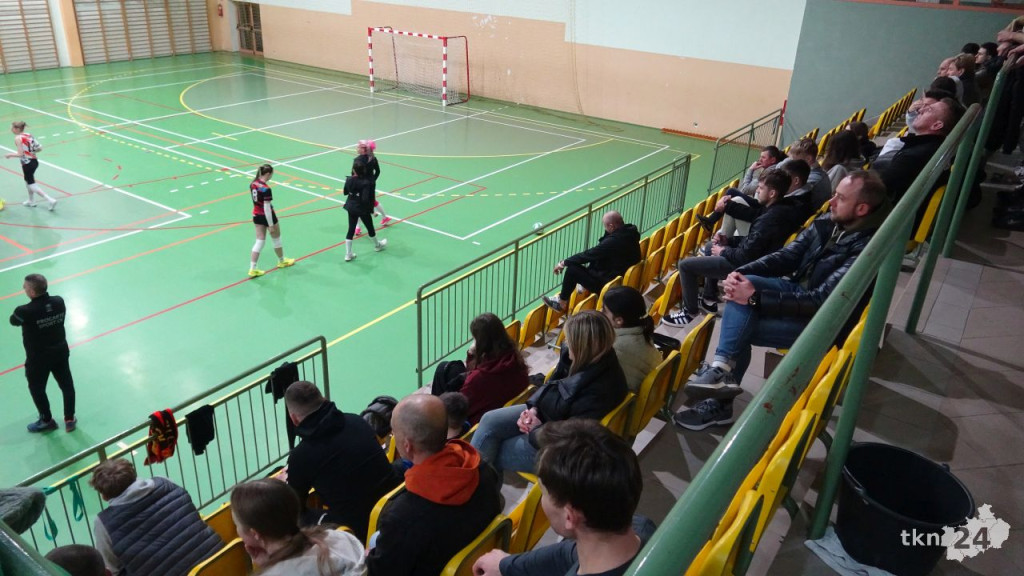 Świętokrzyska Siatkówka Cup dla Procarte Sport CK. Walka i znakomita atmosfera w Stadnickiej Woli [wideo, zdjęcia]