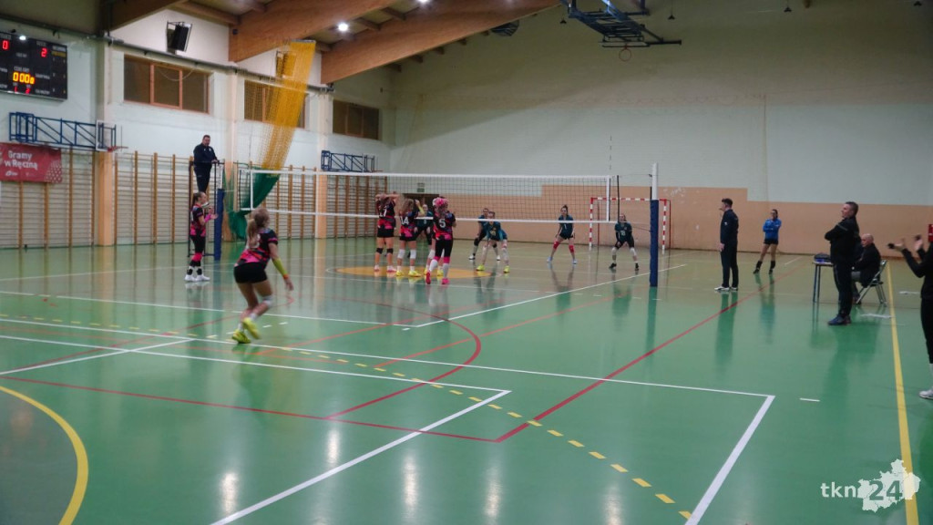 Świętokrzyska Siatkówka Cup dla Procarte Sport CK. Walka i znakomita atmosfera w Stadnickiej Woli [wideo, zdjęcia]