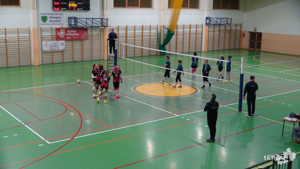 Świętokrzyska Siatkówka Cup dla Procarte Sport CK. Walka i znakomita atmosfera w Stadnickiej Woli [wideo, zdjęcia]