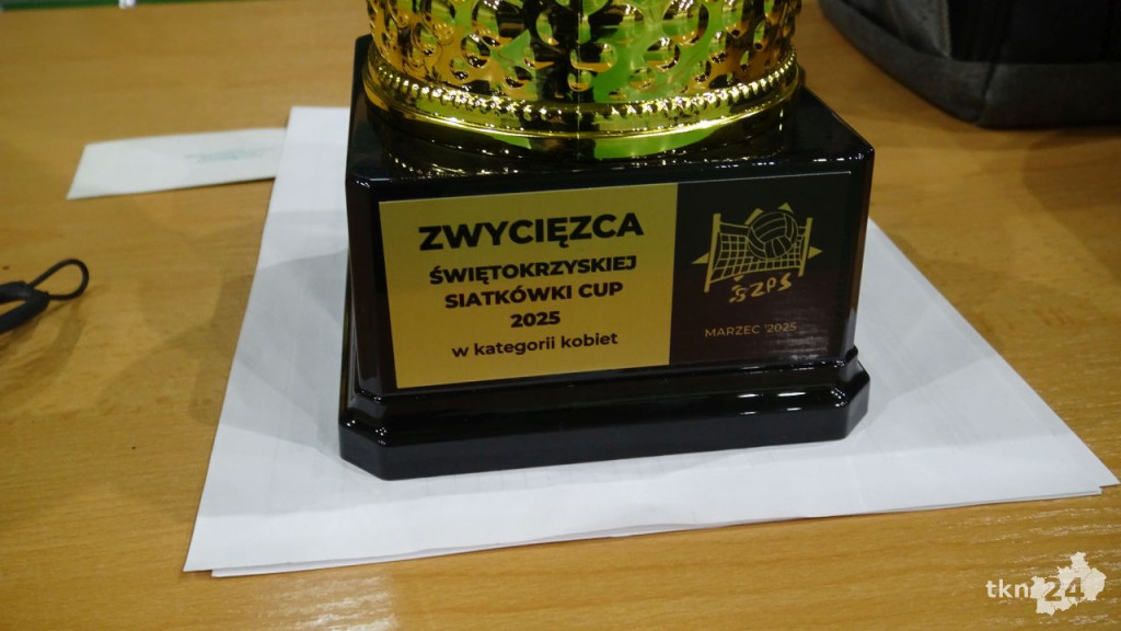 Świętokrzyska Siatkówka Cup dla Procarte Sport CK. Walka i znakomita atmosfera w Stadnickiej Woli [wideo, zdjęcia]