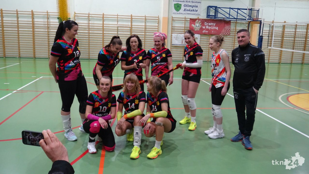 Świętokrzyska Siatkówka Cup dla Procarte Sport CK. Walka i znakomita atmosfera w Stadnickiej Woli [wideo, zdjęcia]