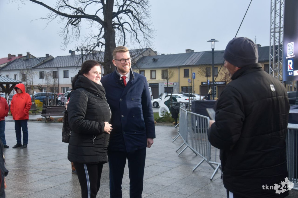 Debaty prezydenckie w Końskich. Fotorelacja