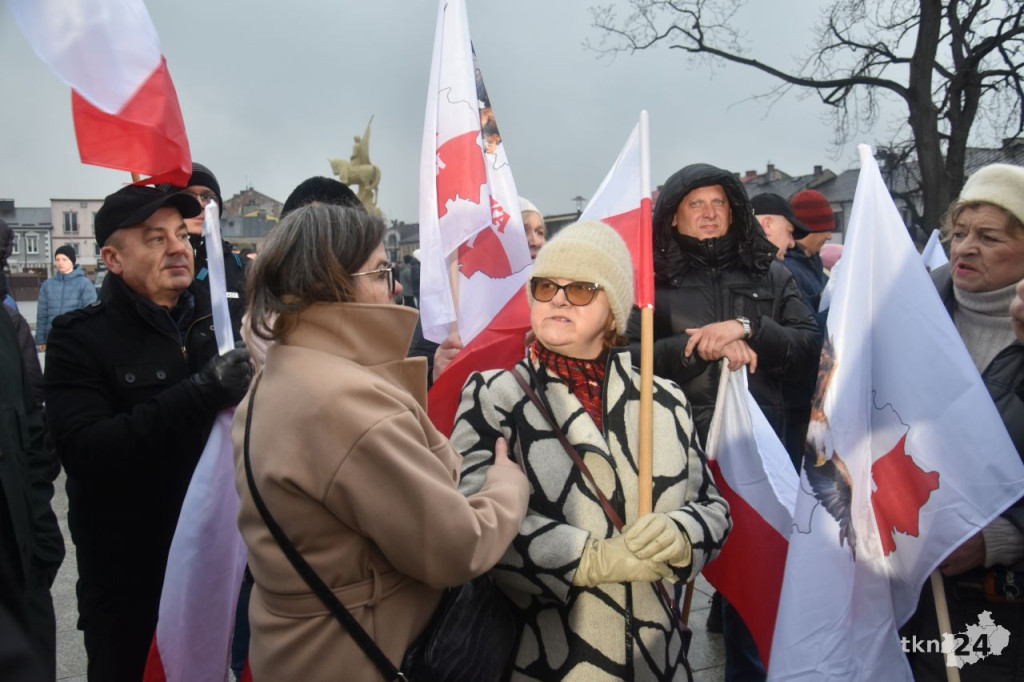 Polityczny pępek świata. Zobaczcie naszą relację wideo z debat w Końskich