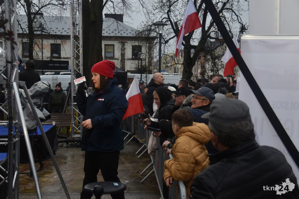 Polityczny pępek świata. Zobaczcie naszą relację wideo z debat w Końskich