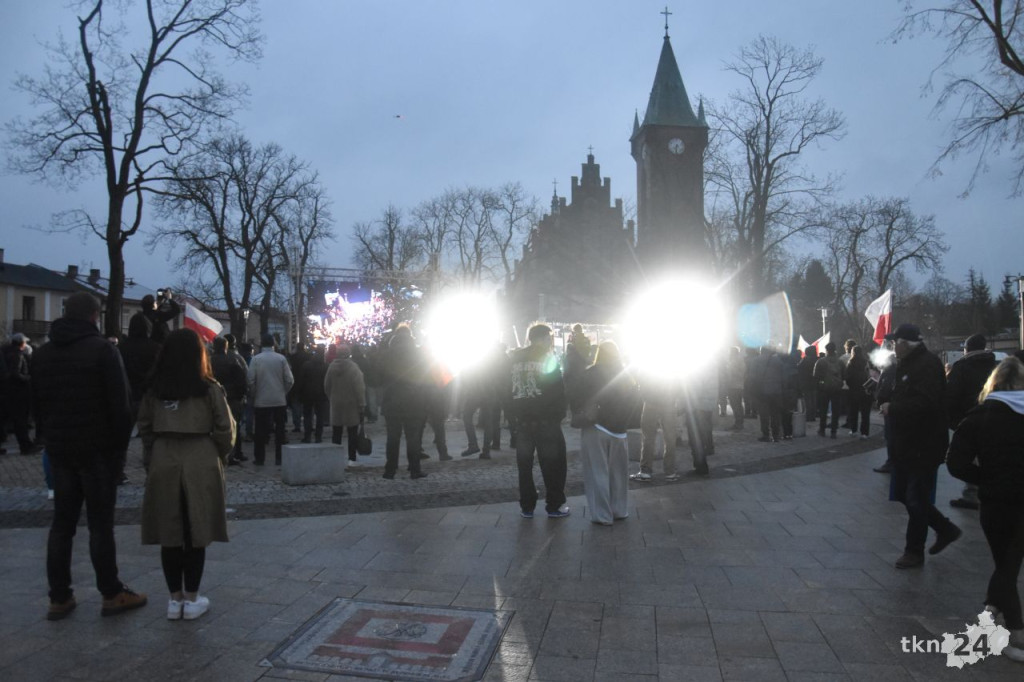 Polityczny pępek świata. Zobaczcie naszą relację wideo z debat w Końskich
