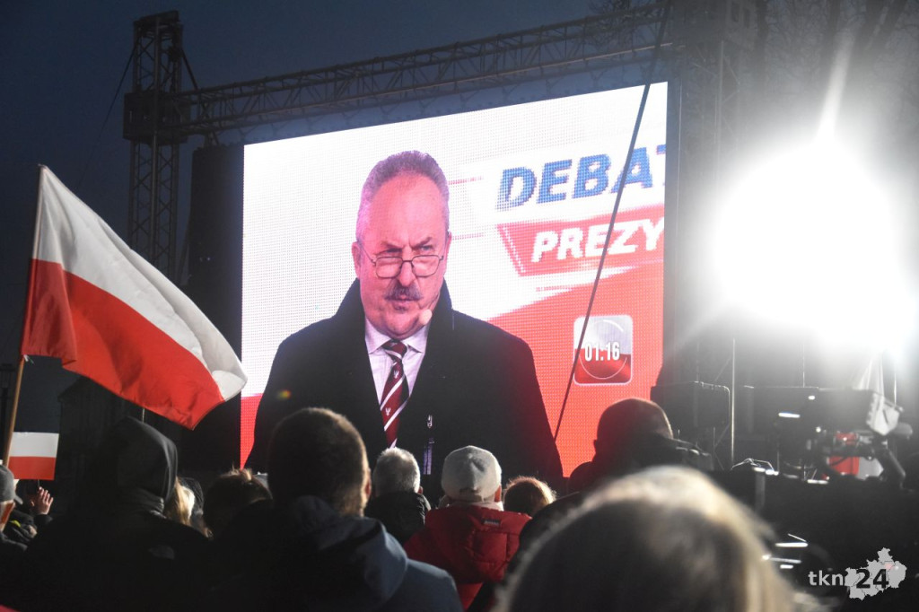 Polityczny pępek świata. Zobaczcie naszą relację wideo z debat w Końskich