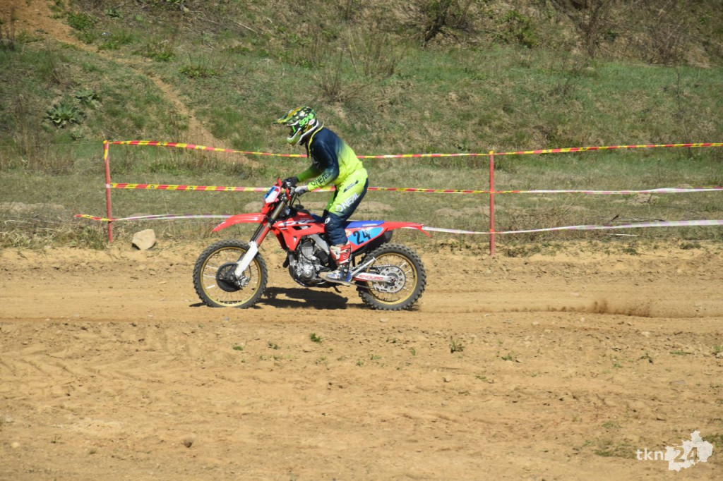 Przybyszowy motocrossową stolicą kraju. Relacja z niedzielnych Mistrzostw Polski [wideo, zdjęcia]
