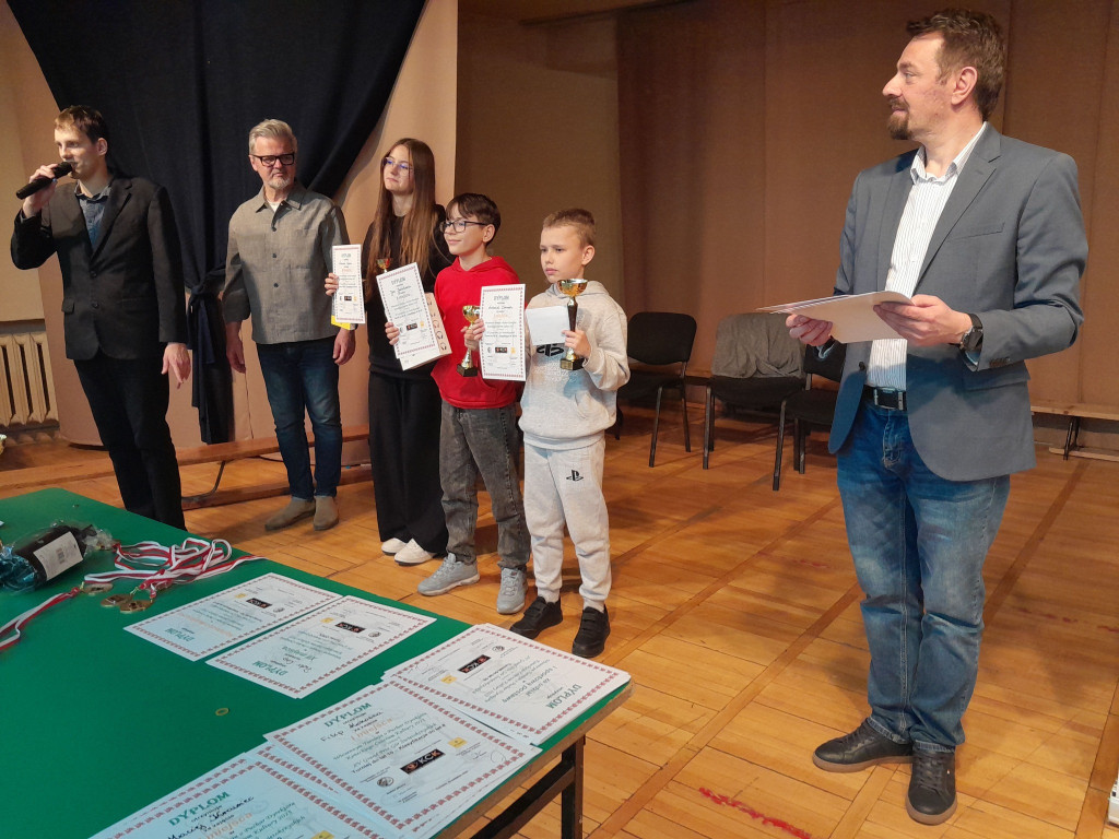 70 szachistów rywalizowało w Końskich [zdjęcia]