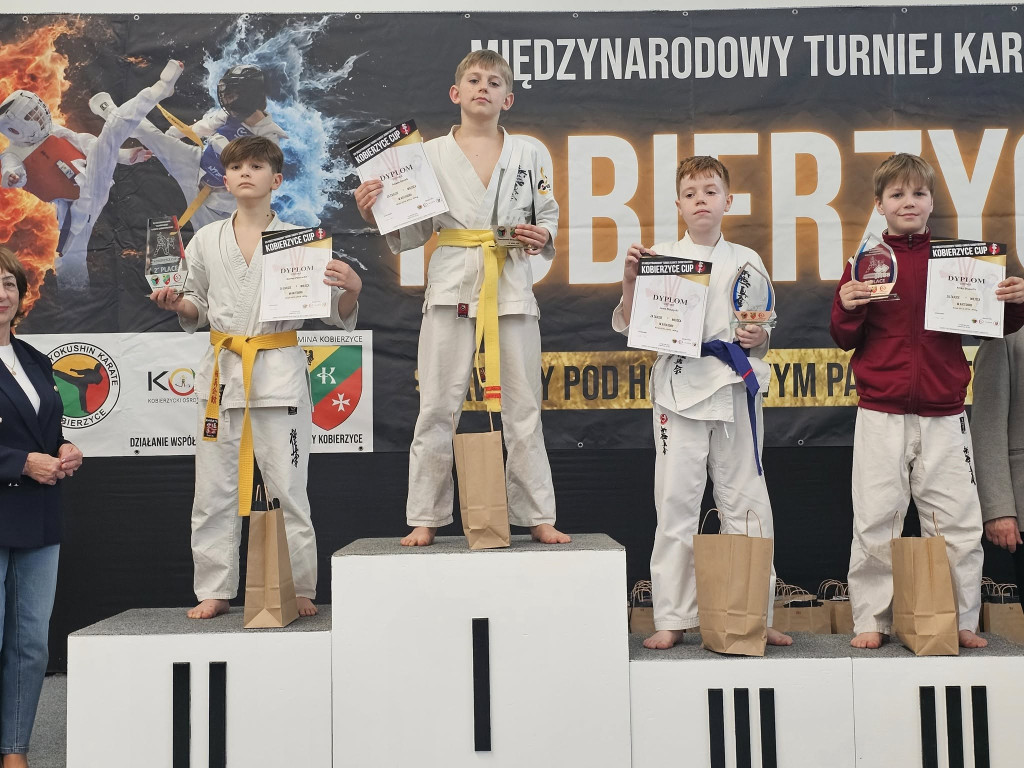 Koneccy Karatecy z sukcesami na Kobierzyce Cup 2025