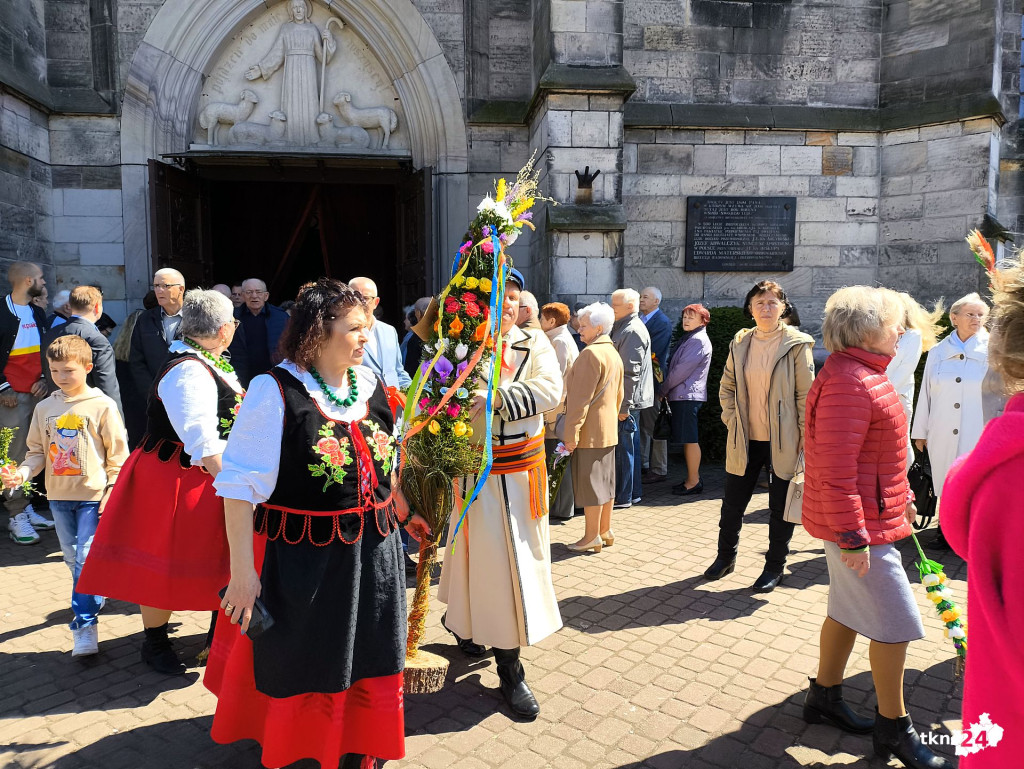 Słoneczna niedziela na Jarmarku Wielkanocnym w Końskich [wideo, zdjęcia]