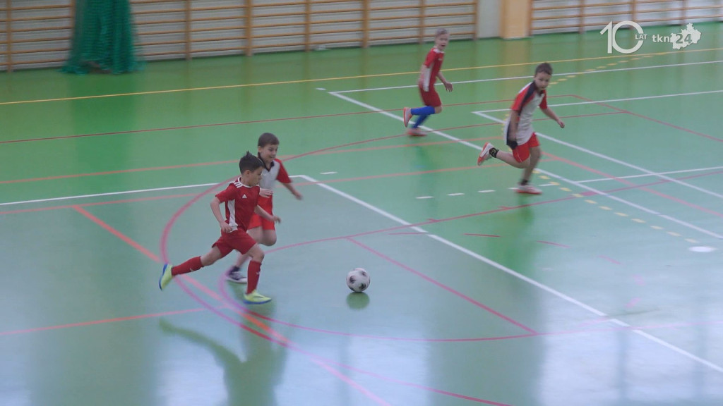 XXV Turniej `Z Podwórka na Stadion o Puchar Tymbarku`. Etap powiatowy [wideo, zdjęcia]