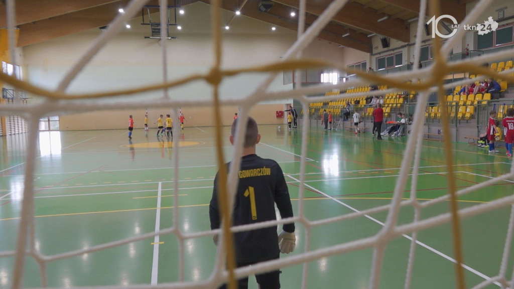 XXV Turniej `Z Podwórka na Stadion o Puchar Tymbarku`. Etap powiatowy [wideo, zdjęcia]