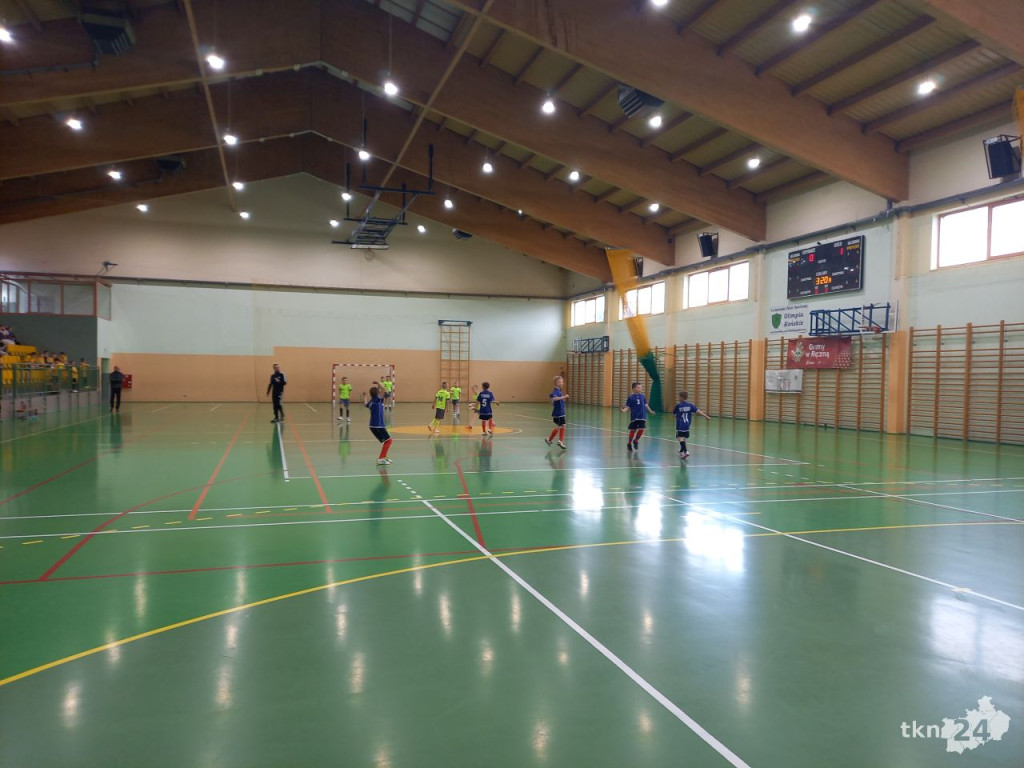 XXV Turniej `Z Podwórka na Stadion o Puchar Tymbarku`. Etap powiatowy [wideo, zdjęcia]