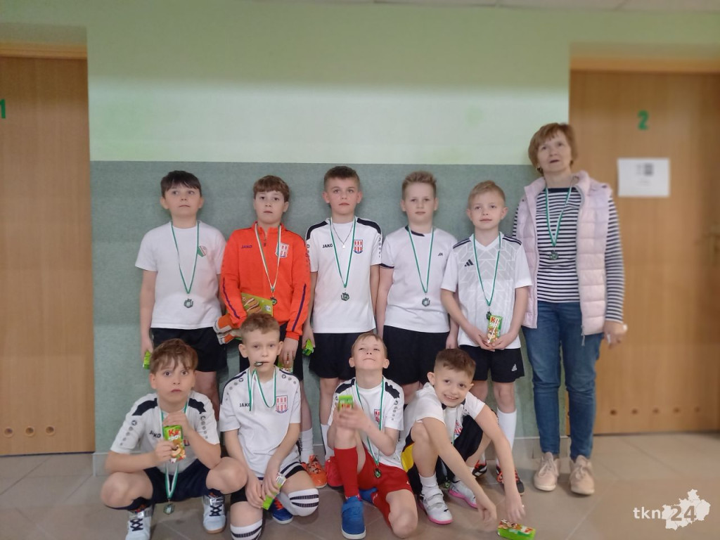 XXV Turniej `Z Podwórka na Stadion o Puchar Tymbarku`. Etap powiatowy [wideo, zdjęcia]