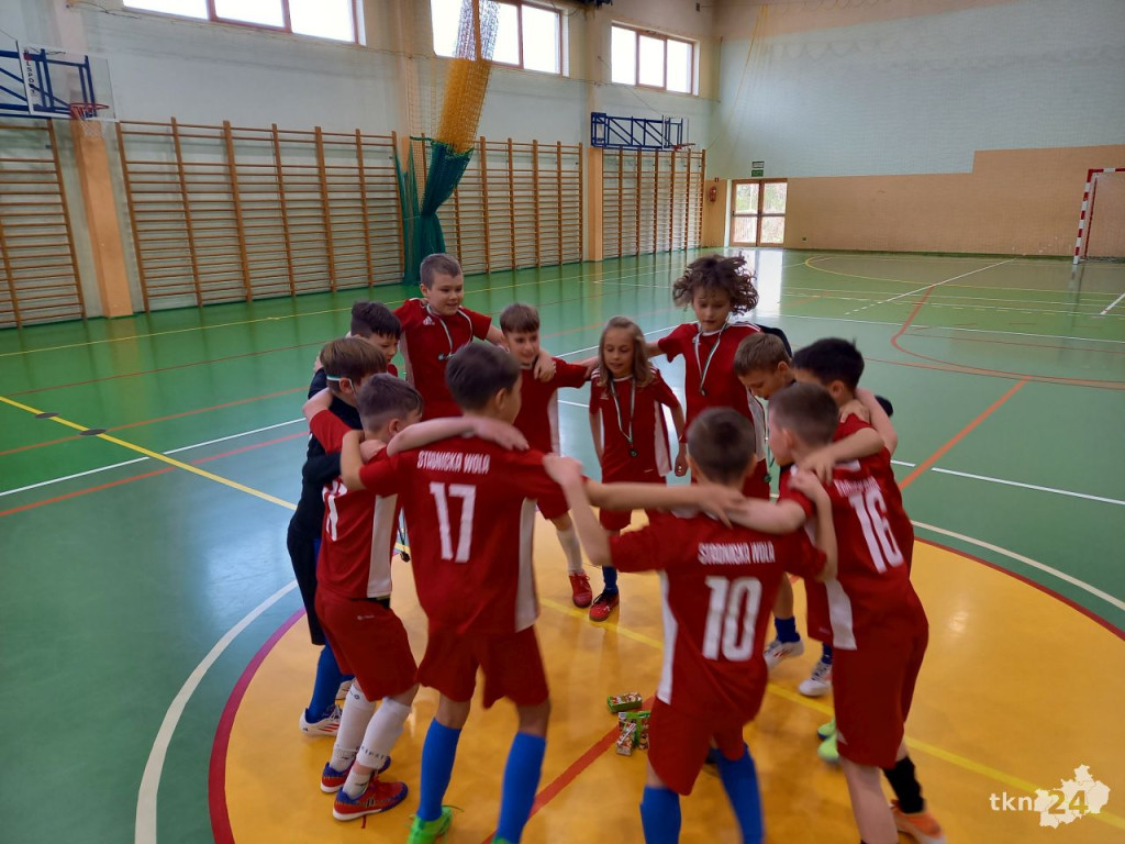 XXV Turniej `Z Podwórka na Stadion o Puchar Tymbarku`. Etap powiatowy [wideo, zdjęcia]