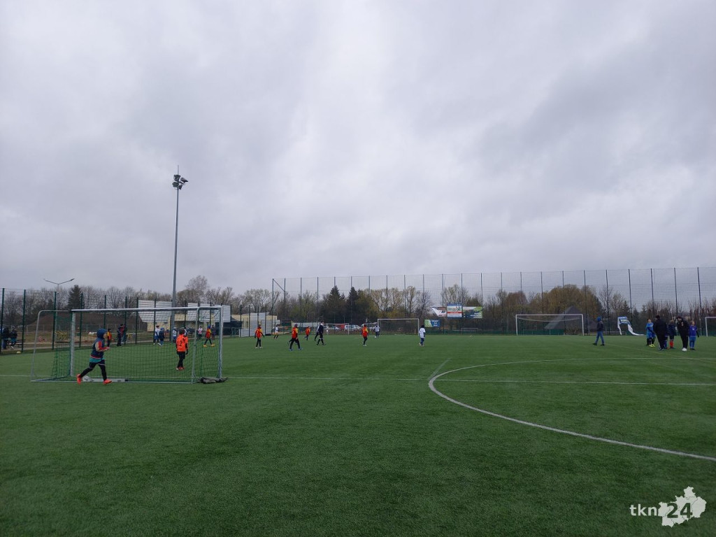 XXV Turniej `Z Podwórka na Stadion o Puchar Tymbarku`. Etap powiatowy [wideo, zdjęcia]
