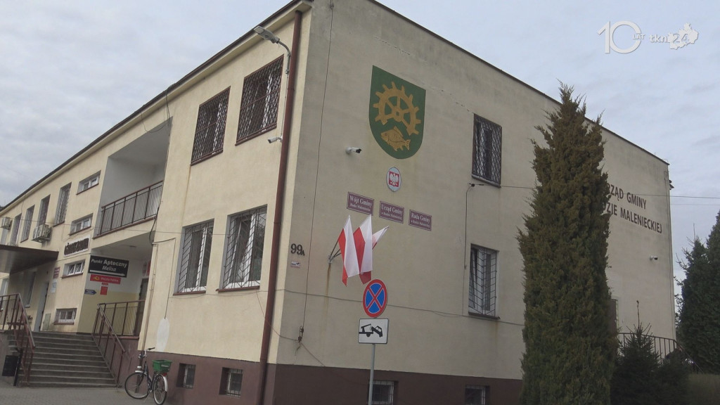 Remizy, świetlice i urząd w gminie Ruda Maleniecka będą termomodernizowane [wideo]