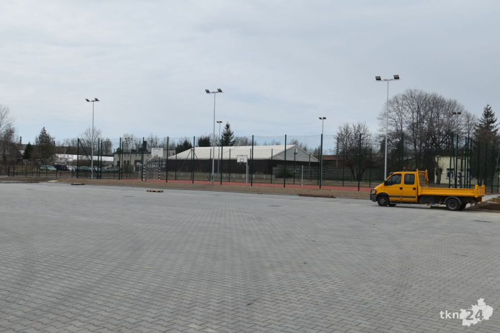 Nowa strażnica PSP w Końskich już niemal na ukończeniu. Zajrzeliśmy na plac budowy [wideo, zdjęcia]