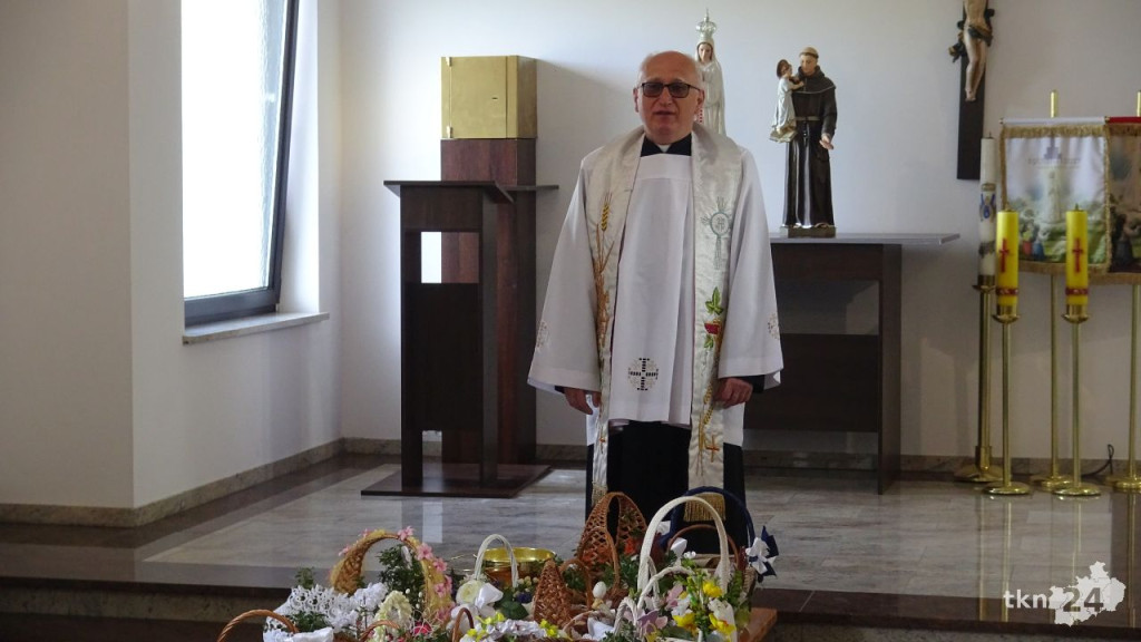 Wielkosobotnie święcenie pokarmów w parafii Matki Bożej Nieustającej Pomocy w Końskich  [wideo, zdjęcia]
