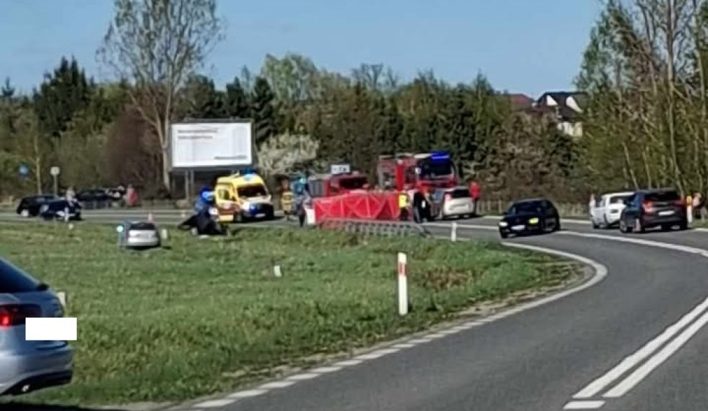 Dachowanie na Kieleckiej. Nie żyje mężczyzna. Nowe fakty [zdjęcia]