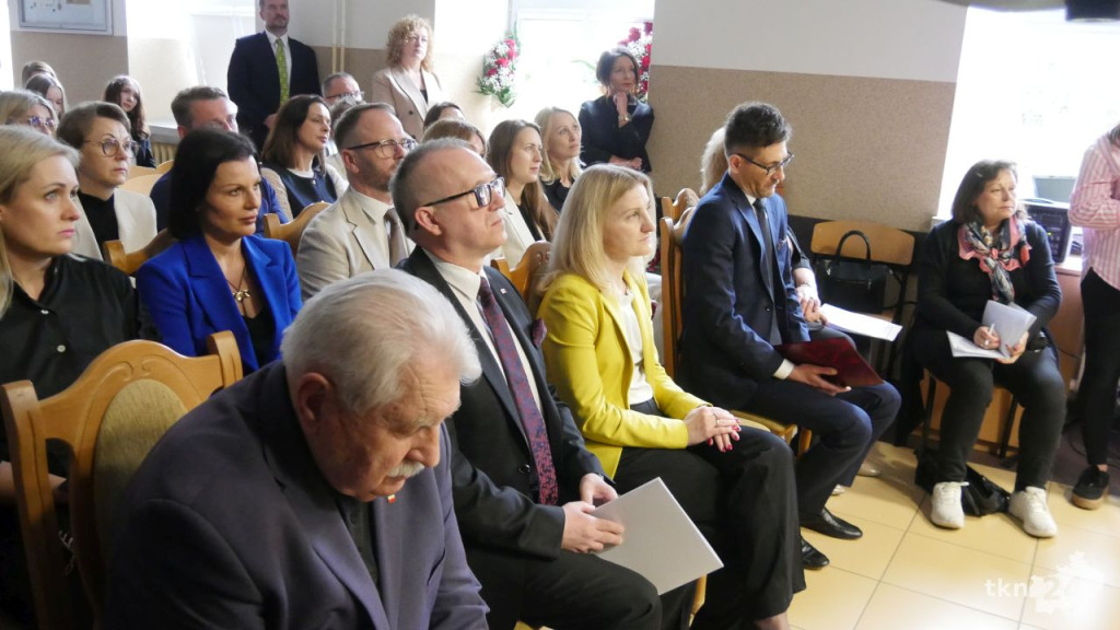 79 maturzystów pożegnało się z I Liceum Ogólnokształcącym w Końskich [zdjęcia]