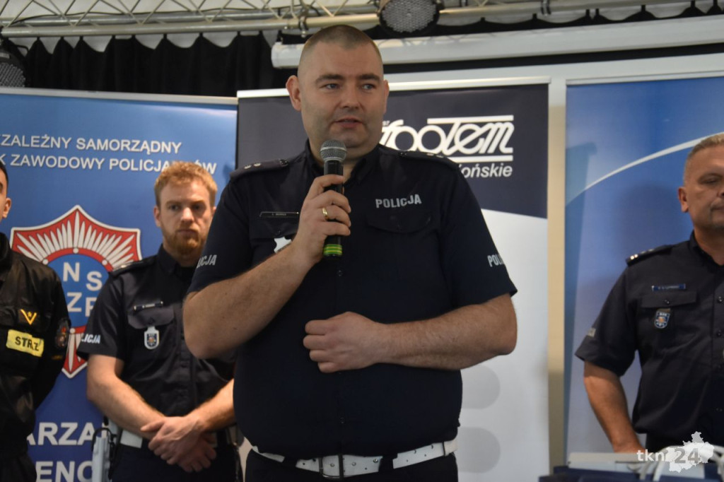 Bezpieczeństwo w teorii i praktyce. Powiatowy etap konkursu w Końskich [wideo, zdjęcia]