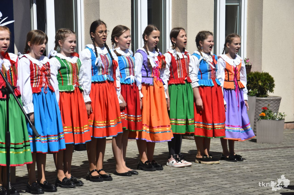 Gmina Smyków ku pamięci pomordowanych mieszkańców Królewca i Adamowa [wideo, zdjęcia]