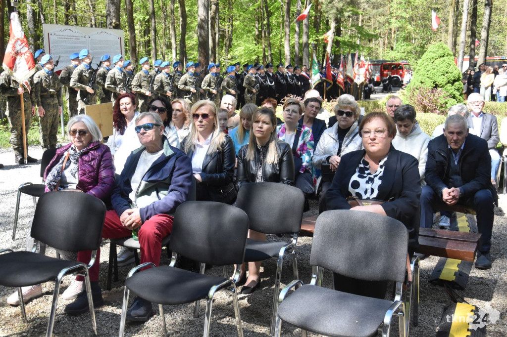 Gmina Smyków ku pamięci pomordowanych mieszkańców Królewca i Adamowa [wideo, zdjęcia]