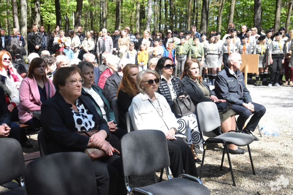 Gmina Smyków ku pamięci pomordowanych mieszkańców Królewca i Adamowa [wideo, zdjęcia]