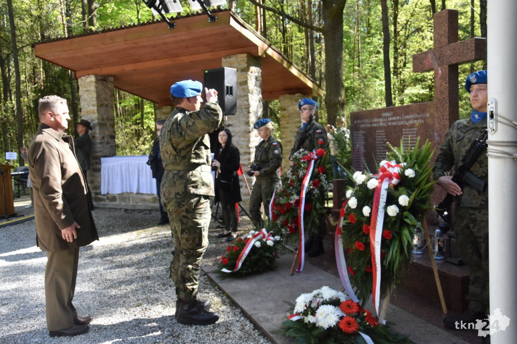Gmina Smyków ku pamięci pomordowanych mieszkańców Królewca i Adamowa [wideo, zdjęcia]