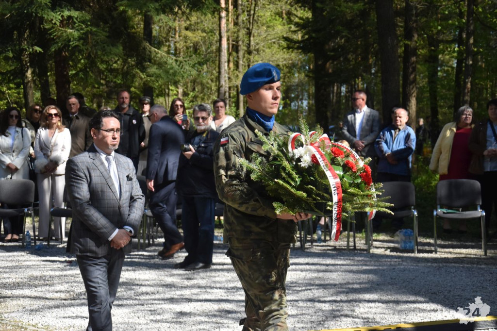 Gmina Smyków ku pamięci pomordowanych mieszkańców Królewca i Adamowa [wideo, zdjęcia]