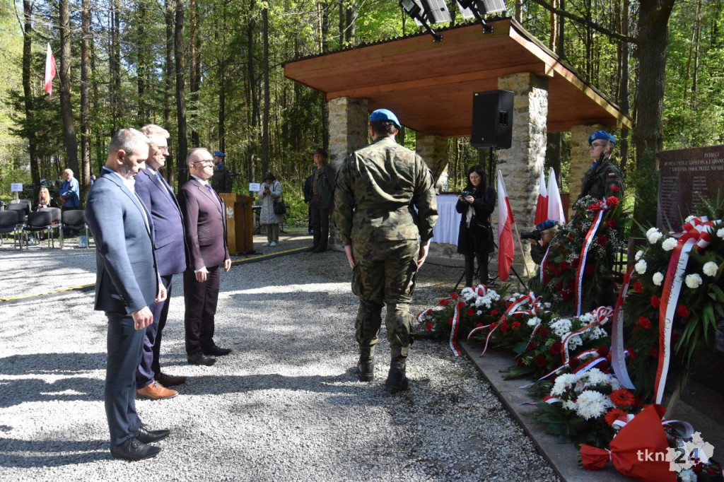 Gmina Smyków ku pamięci pomordowanych mieszkańców Królewca i Adamowa [wideo, zdjęcia]