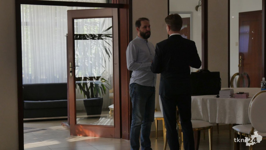Kandydat na Prezydenta RP Artur Bartoszewicz odwiedził Końskie. Obszerna relacja ze spotkania