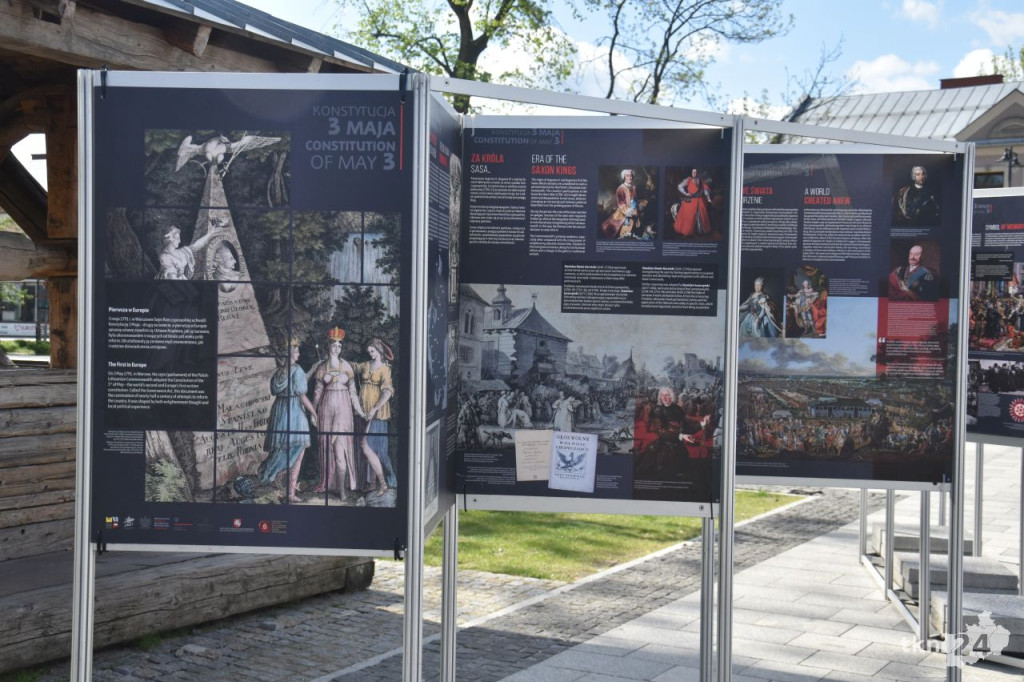 Na Placu Kościuszki stanęła wystawa poświęcona uchwaleniu Konstytucji 3 Maja [zdjęcia]