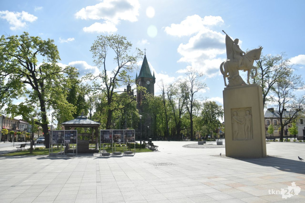 Na Placu Kościuszki stanęła wystawa poświęcona uchwaleniu Konstytucji 3 Maja [zdjęcia]