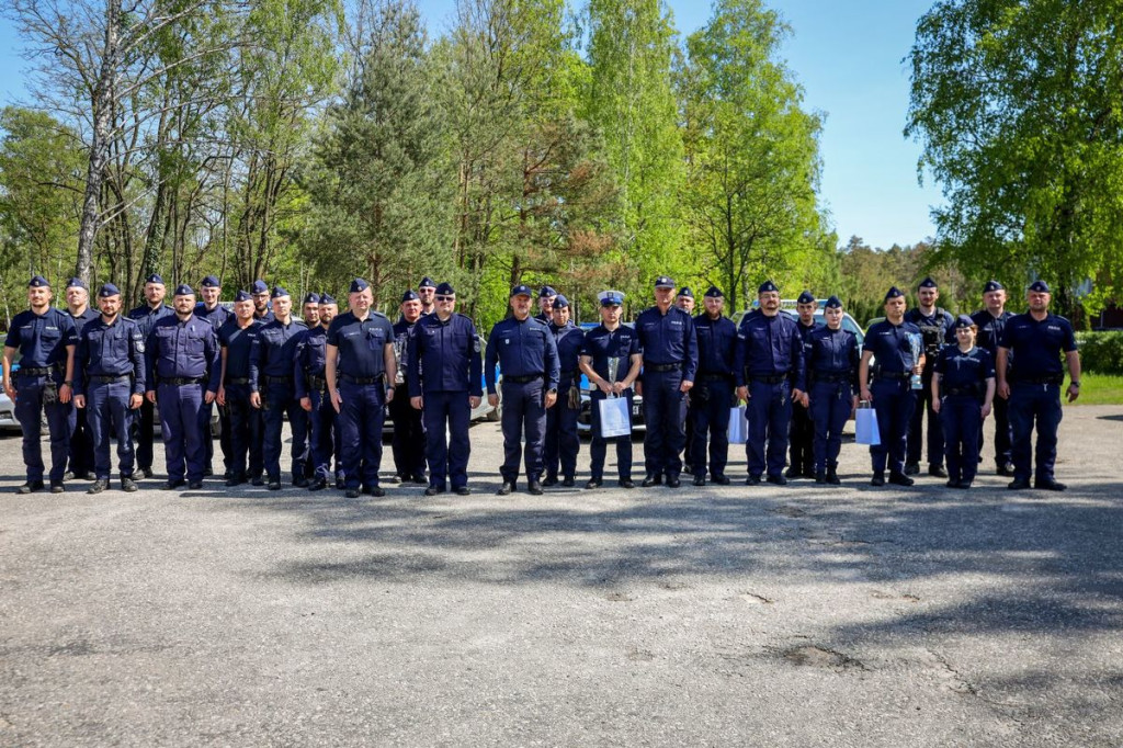 Policjanci z Końskich wicemistrzami wojewódzkich zawodów ratowników policyjnych [zdjęcia]