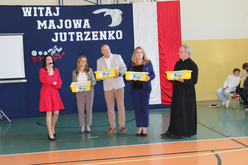 Królewiec i Miedzierza w patriotycznej atmosferze - obchody Święta Konstytucji 3 Maja [zdjęcia]