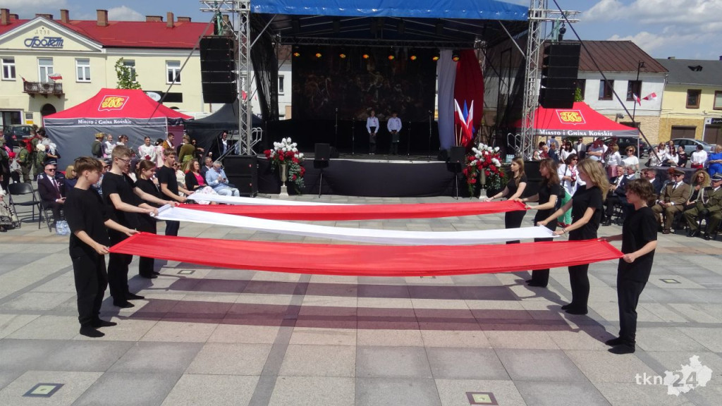 Uroczyste obchody Święta Konstytucji 3 Maja w Końskich! [wideo, foto]