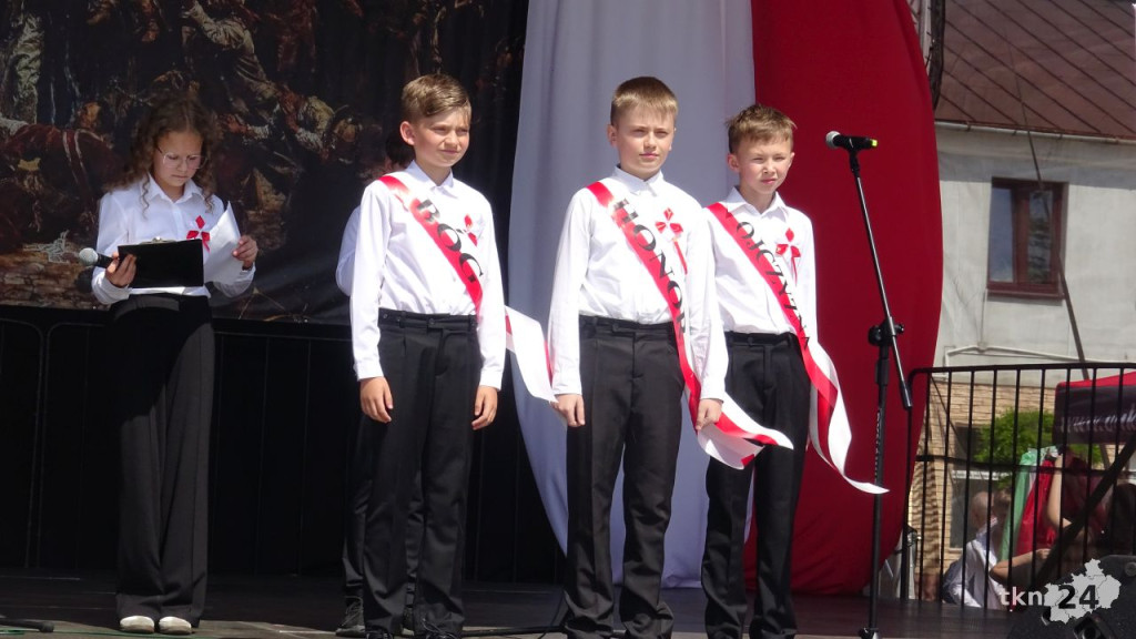 Uroczyste obchody Święta Konstytucji 3 Maja w Końskich! [wideo, foto]